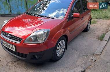Хетчбек Ford Fiesta 2007 в 