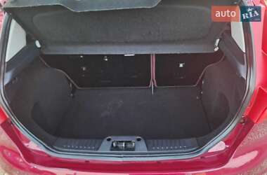 Хэтчбек Ford Fiesta 2009 в 