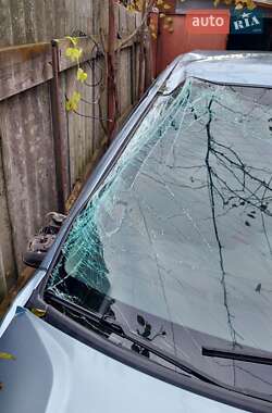 Хетчбек Ford Fiesta 2006 в  фото 3 Хетчбек Ford Fiesta 2006 в