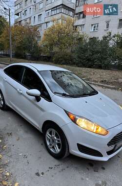 Седан Ford Fiesta 2018 в 