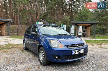 Хетчбек Ford Fiesta 2007 в Черкасах