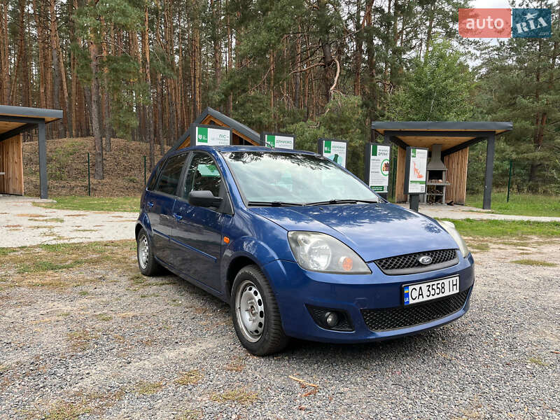 Хетчбек Ford Fiesta 2007 в Черкасах фото 8 Хетчбек Ford Fiesta 2007 в Черкасах