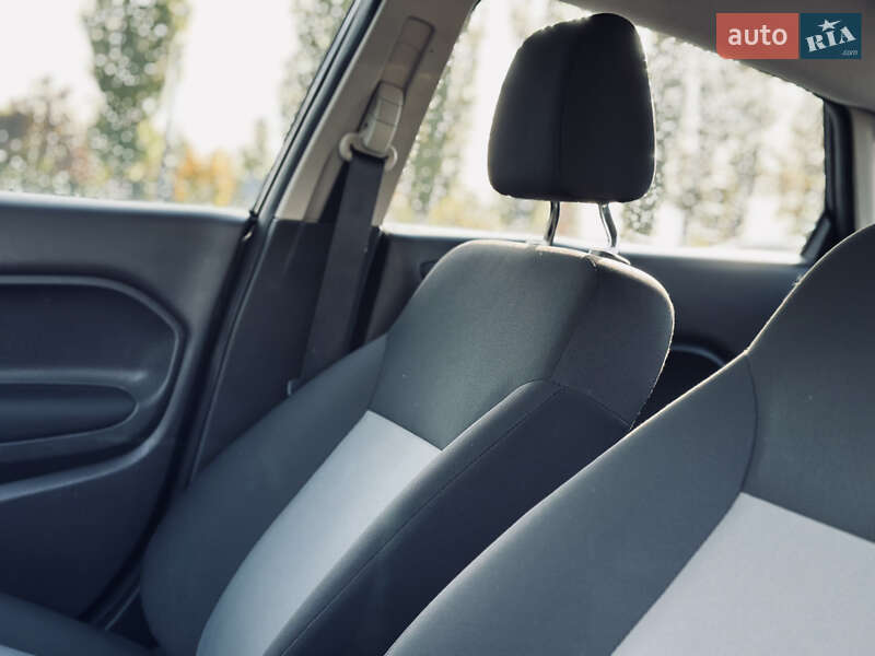 Седан Ford Fiesta 2019 в Кременчуці