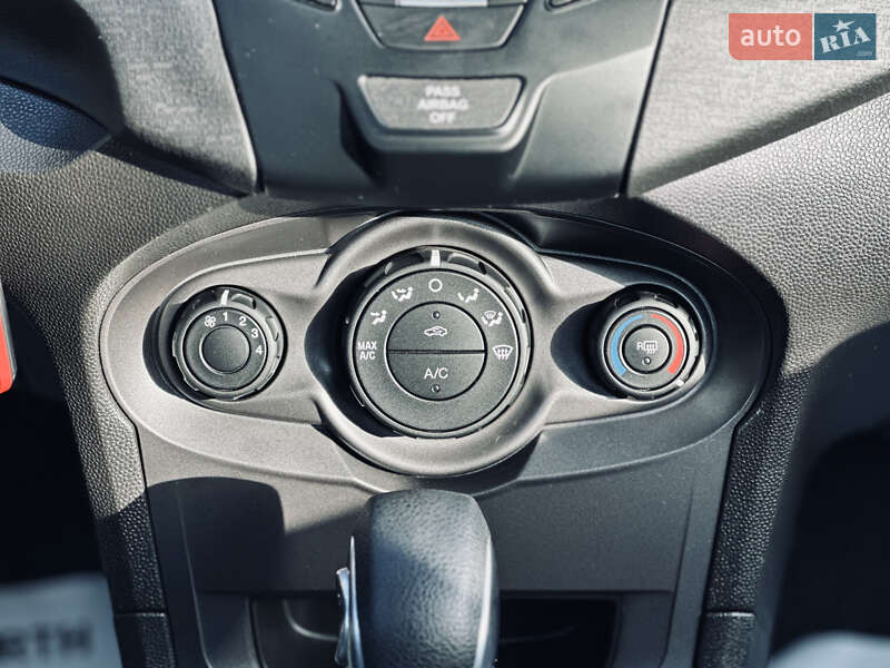 Седан Ford Fiesta 2019 в Кременчуці