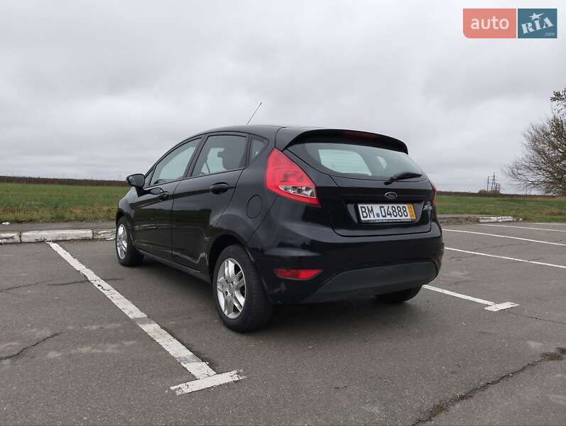 Хетчбек Ford Fiesta 2009 в Конотопі