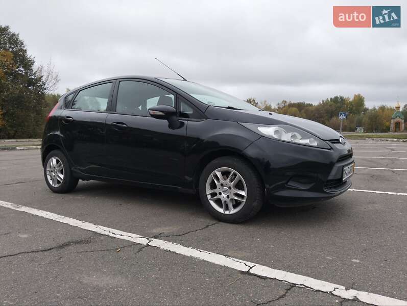 Хетчбек Ford Fiesta 2009 в Конотопі