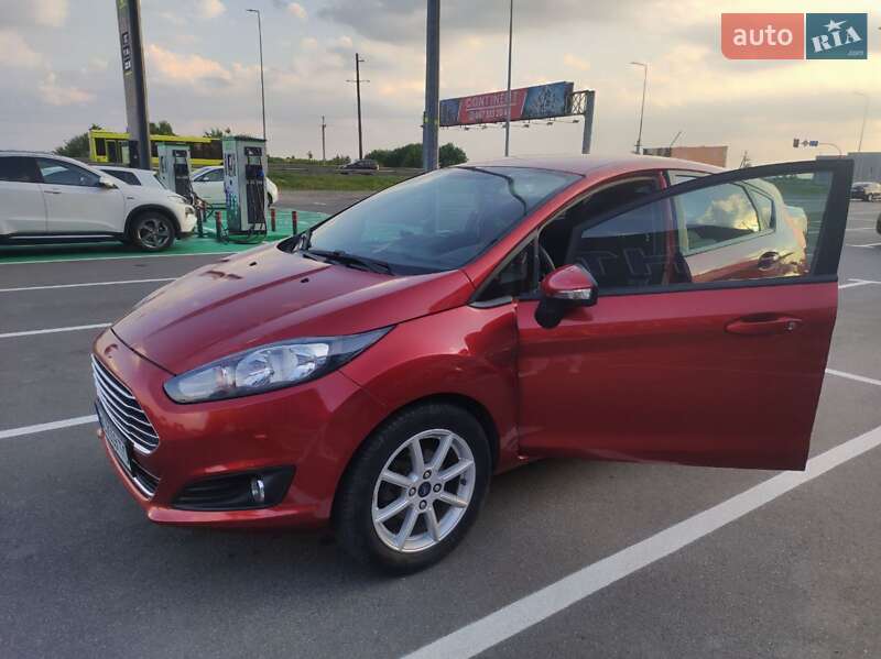 Хэтчбек Ford Fiesta 2018 в Львове