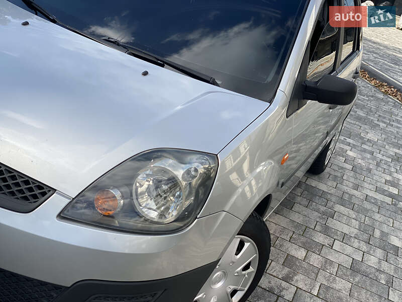 Хетчбек Ford Fiesta 2007 в Мукачевому