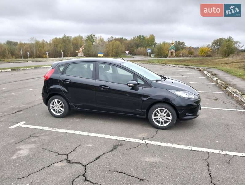 Хетчбек Ford Fiesta 2009 в Конотопі