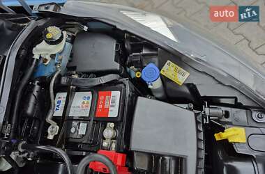 Хэтчбек Ford Fiesta 2012 в 
