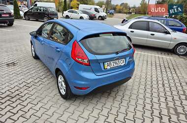 Хэтчбек Ford Fiesta 2012 в 