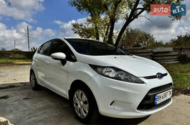 Хетчбек Ford Fiesta 2012 в Ананьїві