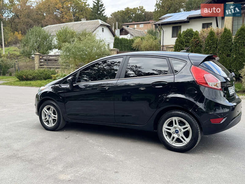 Хэтчбек Ford Fiesta 2018 в Тернополе
