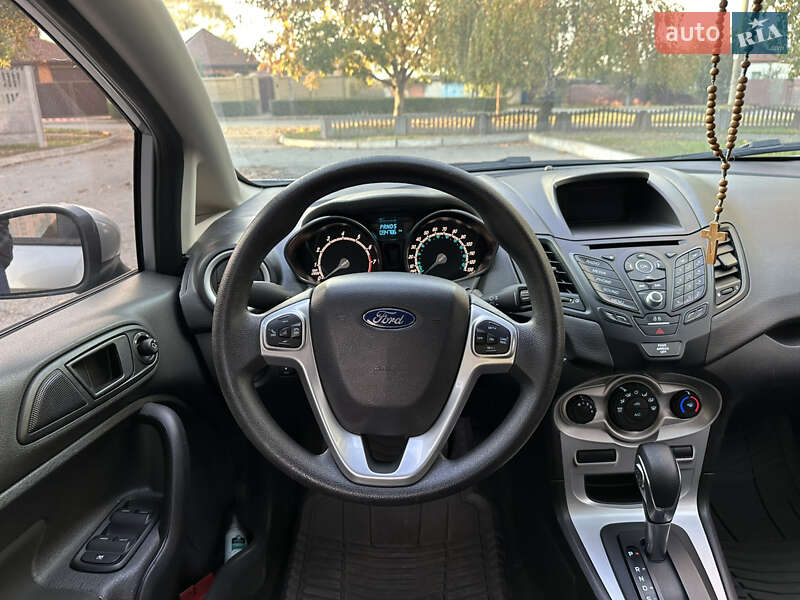Хетчбек Ford Fiesta 2017 в Чугуєві фото 12 Хетчбек Ford Fiesta 2017 в Чугуєві