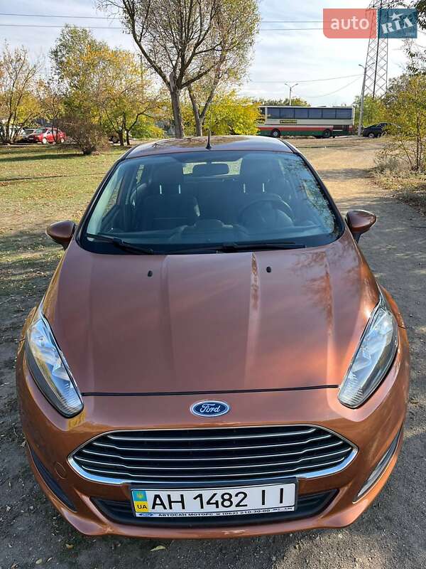 Хэтчбек Ford Fiesta 2013 в Днепре
