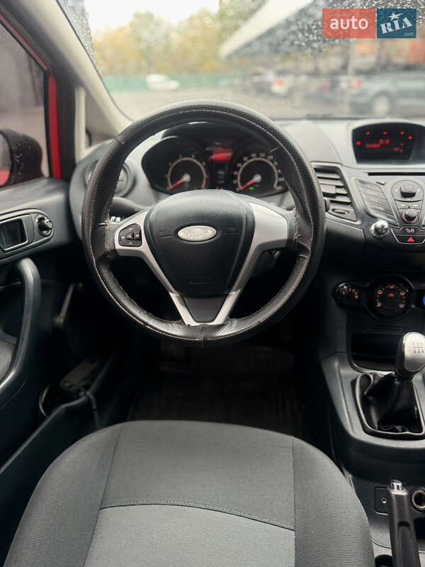 Хетчбек Ford Fiesta 2012 в Лубнах фото 17 Хетчбек Ford Fiesta 2012 в Лубнах