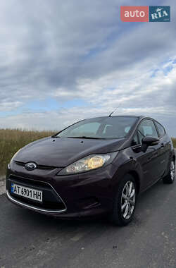 Хэтчбек Ford Fiesta 2011 в Киеве