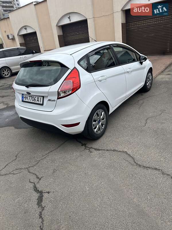 Хэтчбек Ford Fiesta 2014 в Одессе фото 7 Хэтчбек Ford Fiesta 2014 в Одессе