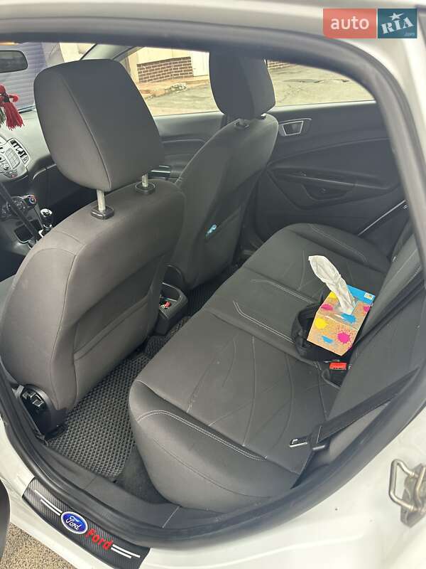 Хэтчбек Ford Fiesta 2014 в Одессе фото 18 Хэтчбек Ford Fiesta 2014 в Одессе