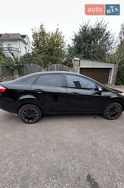 Седан Ford Fiesta 2019 в 