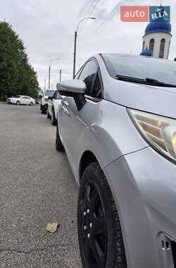 Седан Ford Fiesta 2012 в 