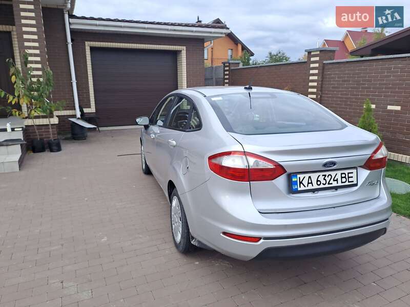 Седан Ford Fiesta 2017 в Києві фото 2 Седан Ford Fiesta 2017 в Києві