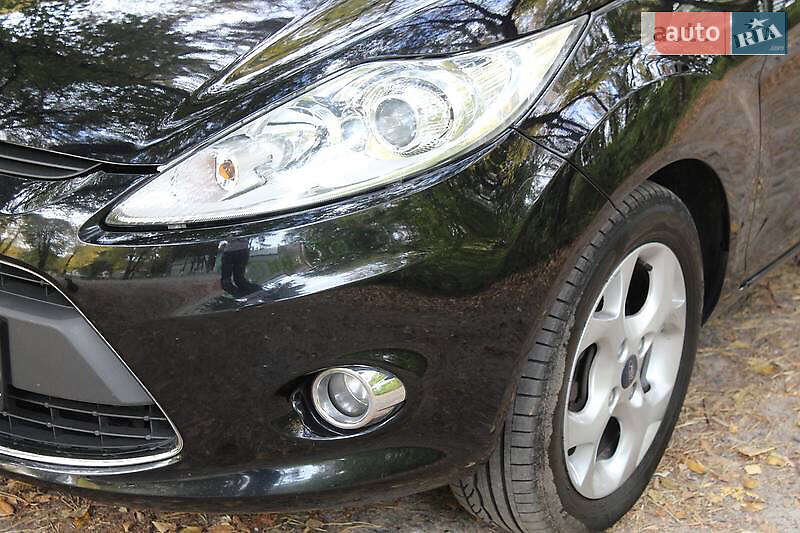 Хетчбек Ford Fiesta 2010 в Луцьку фото 12 Хетчбек Ford Fiesta 2010 в Луцьку