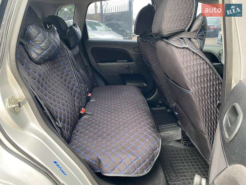 Хетчбек Ford Fiesta 2006 в Києві фото 11 Хетчбек Ford Fiesta 2006 в Києві