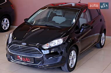 Хэтчбек Ford Fiesta 2018 в 