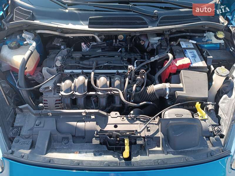 Хэтчбек Ford Fiesta 2016 в Львове фото 9 Хэтчбек Ford Fiesta 2016 в Львове