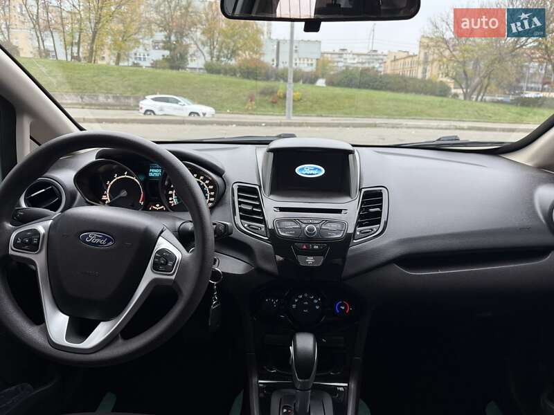 Седан Ford Fiesta 2017 в Києві фото 15 Седан Ford Fiesta 2017 в Києві