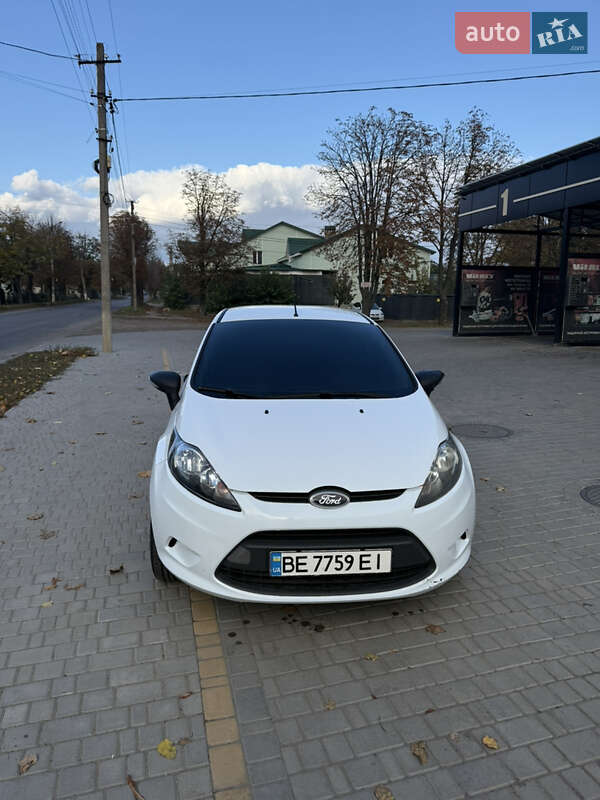 Седан Ford Fiesta 2009 в Первомайську фото 3 Седан Ford Fiesta 2009 в Первомайську