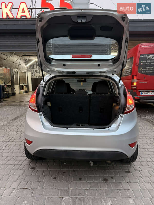 Хэтчбек Ford Fiesta 2013 в Каменском фото 5 Хэтчбек Ford Fiesta 2013 в Каменском