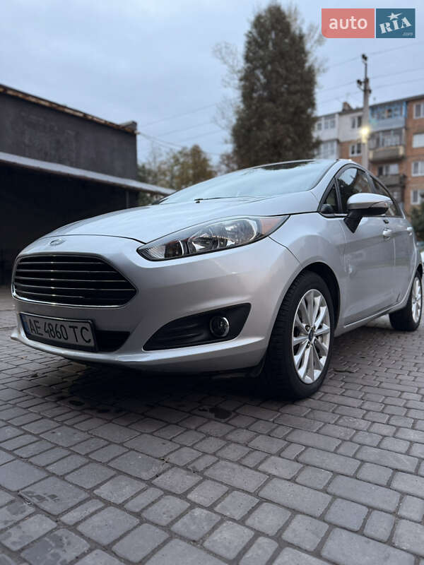 Хэтчбек Ford Fiesta 2013 в Каменском фото 16 Хэтчбек Ford Fiesta 2013 в Каменском