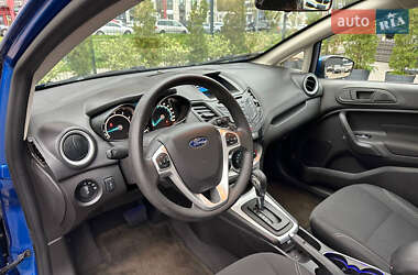 Седан Ford Fiesta 2018 в  фото 16 Седан Ford Fiesta 2018 в