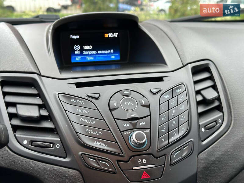 Седан Ford Fiesta 2018 в Киеве фото 21 Седан Ford Fiesta 2018 в Киеве