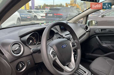 Хетчбек Ford Fiesta 2017 в  фото 9 Хетчбек Ford Fiesta 2017 в