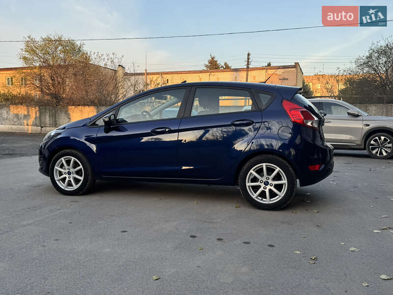 Хетчбек Ford Fiesta 2016 в Житомирі фото 3 Хетчбек Ford Fiesta 2016 в Житомирі