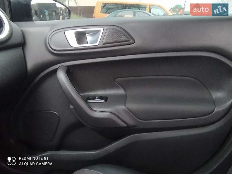 Седан Ford Fiesta 2014 в Хмельницькому