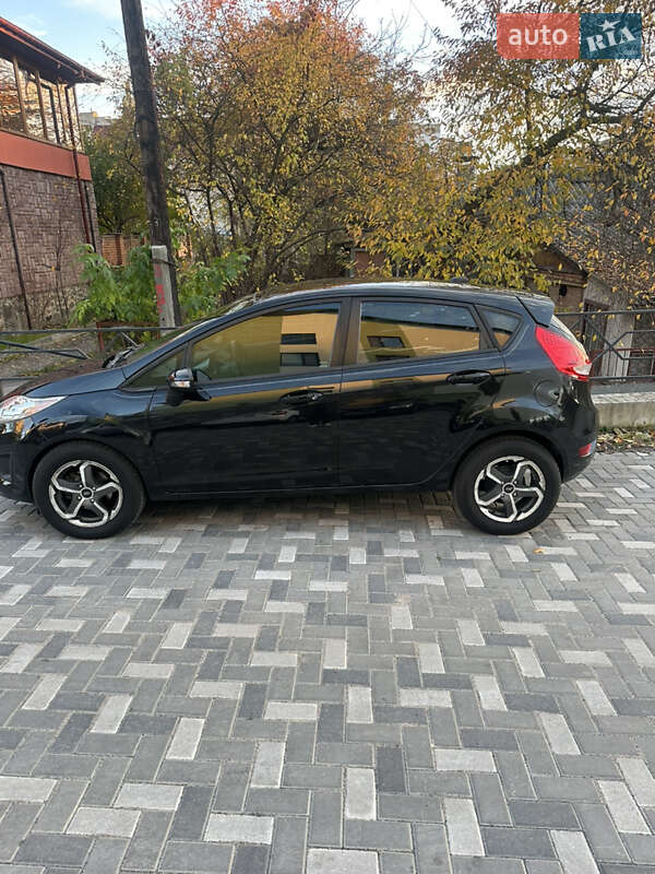Хетчбек Ford Fiesta 2012 в Вінниці фото 2 Хетчбек Ford Fiesta 2012 в Вінниці