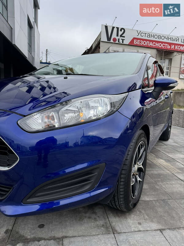 Хетчбек Ford Fiesta 2016 в Харкові