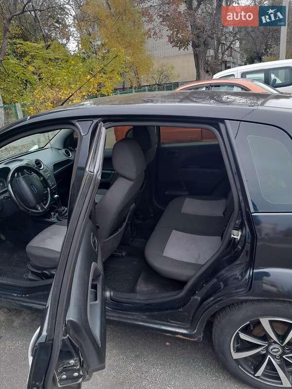 Хетчбек Ford Fiesta 2008 в Черкасах