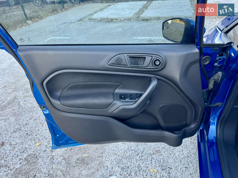 Хэтчбек Ford Fiesta 2018 в Киеве фото 12 Хэтчбек Ford Fiesta 2018 в Киеве