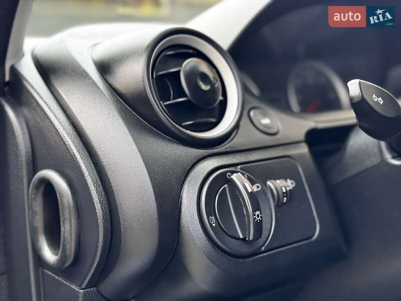 Хэтчбек Ford Fiesta 2005 в Ивано-Франковске фото 26 Хэтчбек Ford Fiesta 2005 в Ивано-Франковске