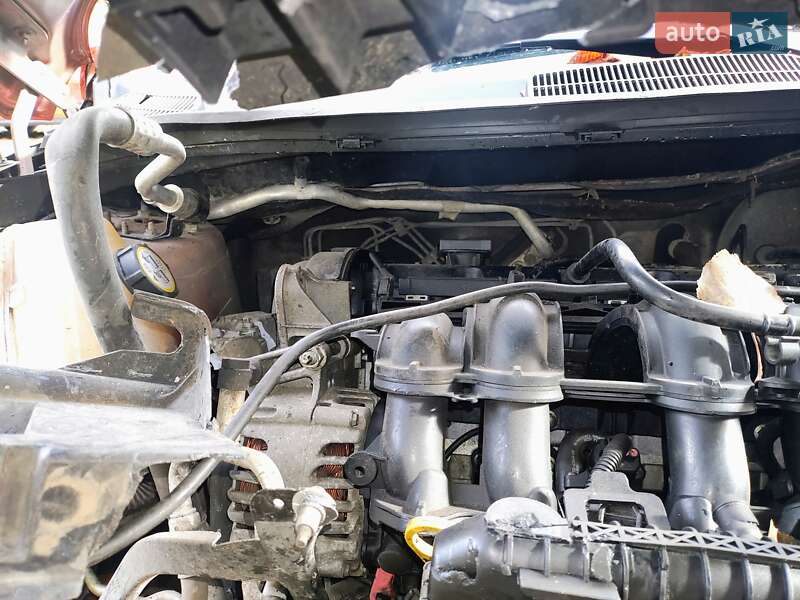 Хетчбек Ford Fiesta 2011 в Києві