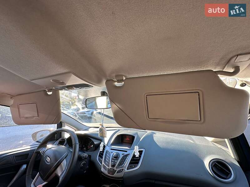Хэтчбек Ford Fiesta 2011 в Киеве фото 19 Хэтчбек Ford Fiesta 2011 в Киеве
