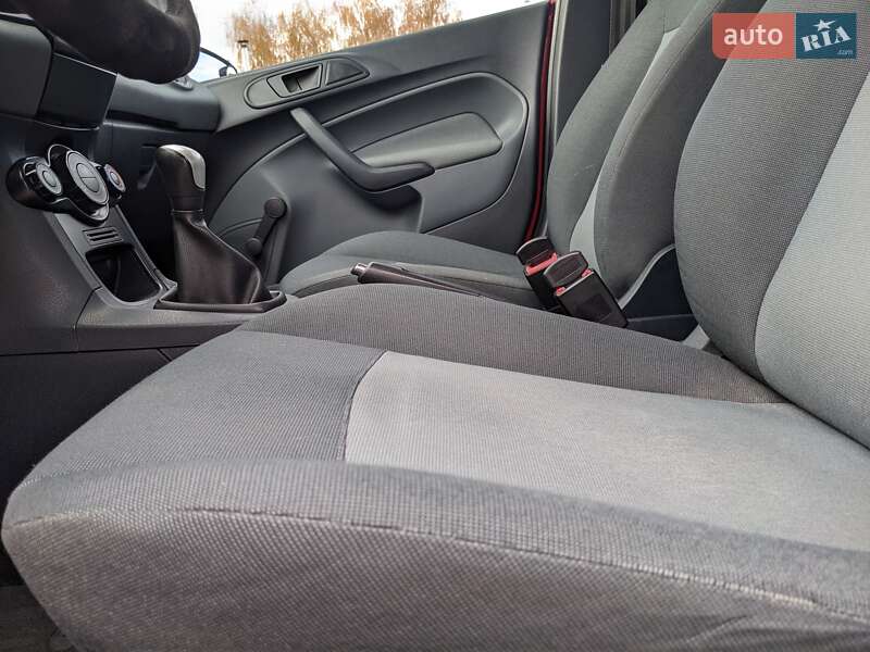 Хэтчбек Ford Fiesta 2011 в Белой Церкви