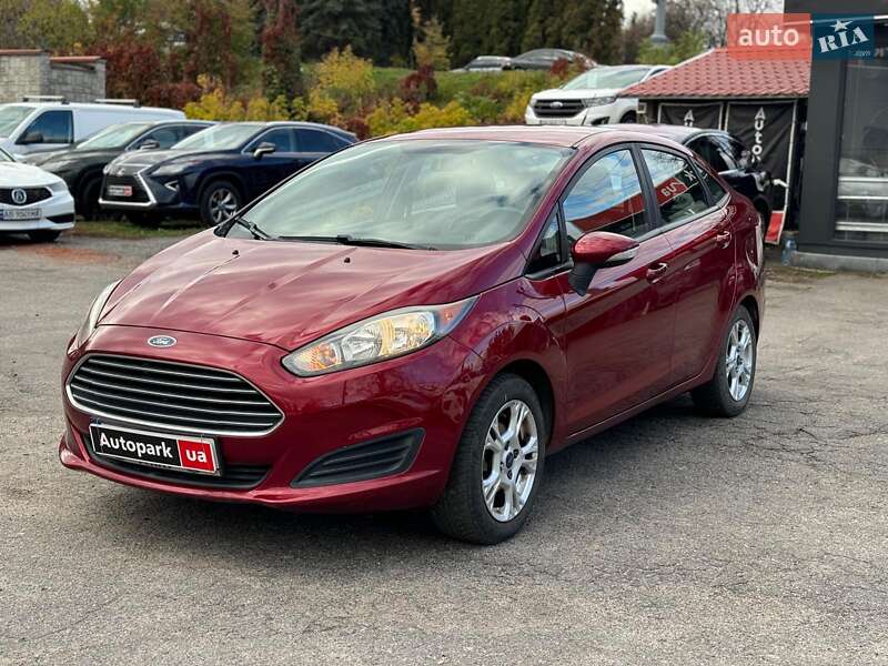 Седан Ford Fiesta 2016 в Виннице фото Седан Ford Fiesta 2016 в Виннице