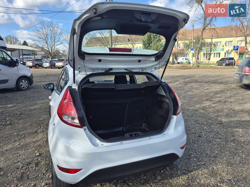Хэтчбек Ford Fiesta 2013 в Калуше фото 4 Хэтчбек Ford Fiesta 2013 в Калуше