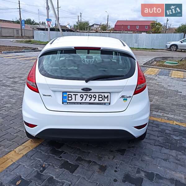 Хетчбек Ford Fiesta 2010 в Миколаєві фото 7 Хетчбек Ford Fiesta 2010 в Миколаєві